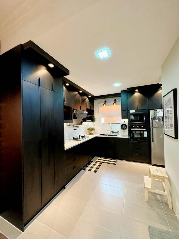 Tip Jadikan Kabinet Dapur Nampak Lebih Menarik & Paling Penting Praktikal! 15 Tip Jadikan Kabinet Dapur Nampak Lebih Menarik & Paling Penting Praktikal!