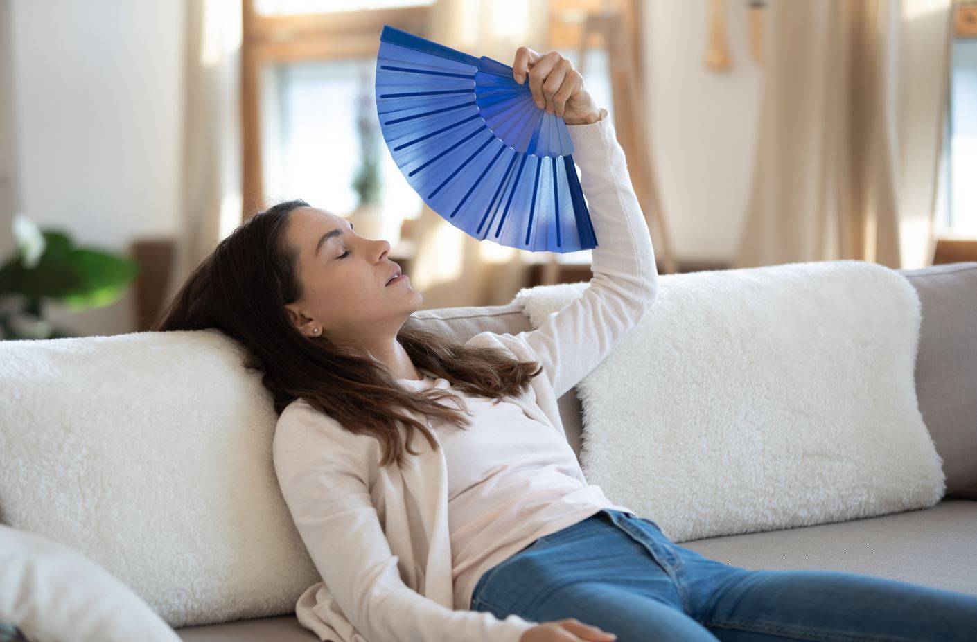 Rumah Rasa Panas Berbahang, Begini Cara Sejukkan Kediaman Secara Semulajadi!