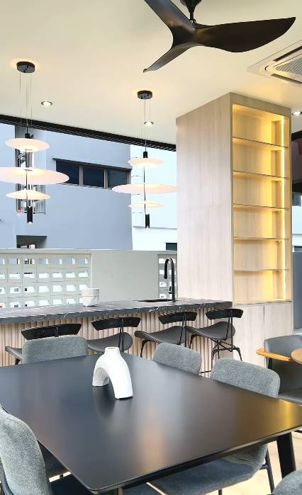 Idea ‘LOUVERS SHELTER’ Berkonsep Inside Out, Ruang Santai Di Laman Rumah