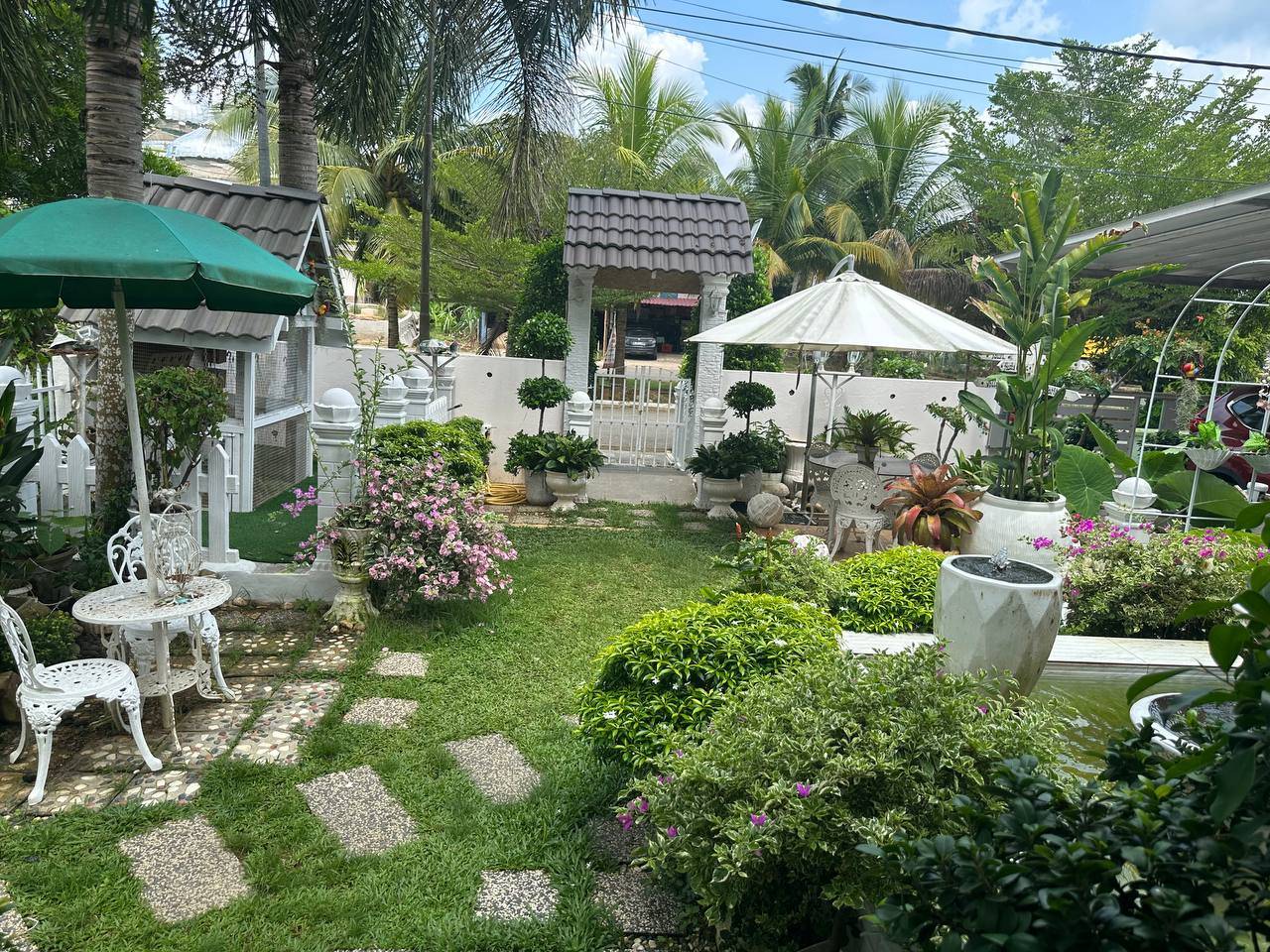 ‘Chenta Hati Garden’ Lambang Cinta Laman Rumah Berkonsep English Mix & Match