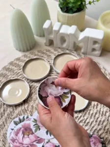 DIY Mudah Dekor Magnet Hiasan & Penyangkut Kunci Guna Tin Penutup Botol