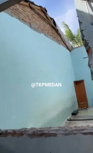 Penyewa Dari ‘Neraka’ Larikan Tingkap, Bumbung Dan Pintu Rumah