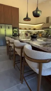 Cantik Rumah Rehat NABIL AHMAD, Luas & Lapang Berkonsep Terbuka!
