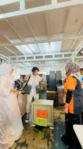 PRINCE SYED Borong Perabot RM129,000, Sumbang Set Lengkap Untuk 30 Rumah Golongan Kurang Mampu
