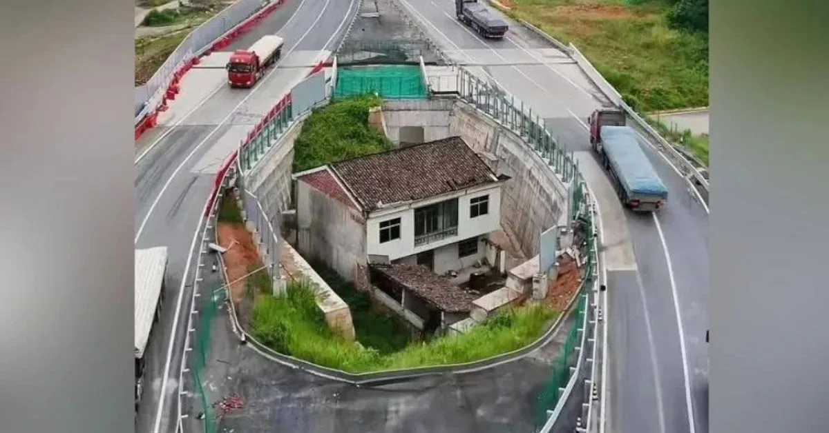 Tak Tahan Bunyi Bising Trafik, Pemilik Rumah Paling Keras Kepala Di China Akhirnya Pindah