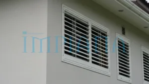 Rumah Sejuk Tanpa Aircond? Ini Cara Bijak Guna Louvers Untuk Pengudaraan Semula Jadi