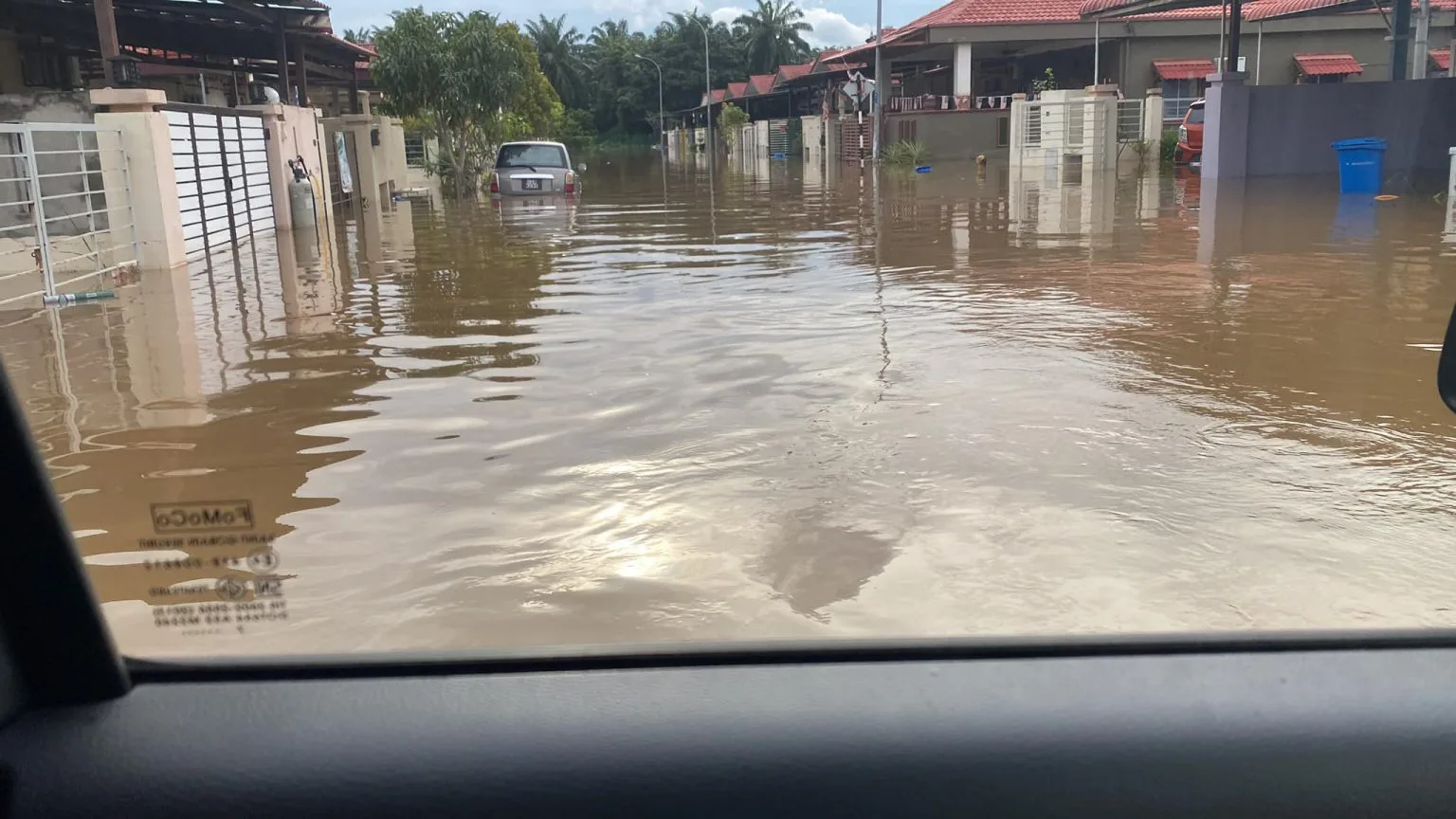 Tanda-Tanda Banjir Besar Bakal Melanda Kawasan Rumah, Jangan Abaikan Petanda Ini!
