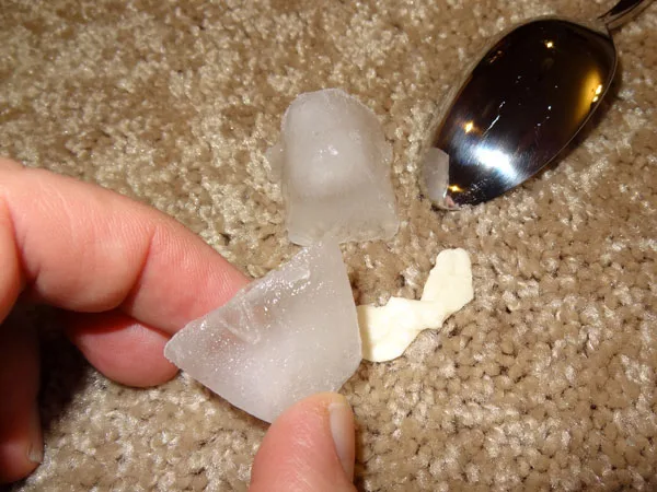 6 Cara Mudah Bersihkan Karpet Kotor Tanpa Perlu Hantar ke Dobi 11 6 Cara Mudah Bersihkan Karpet Kotor Tanpa Perlu Hantar ke Dobi