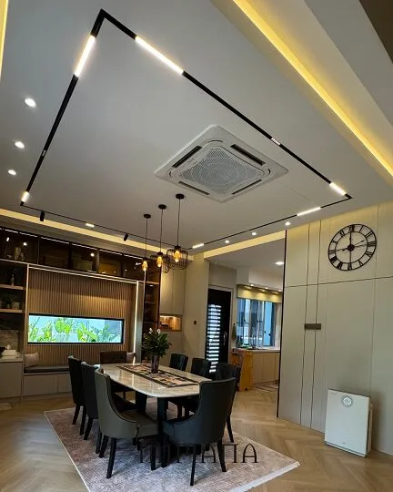 Refleksi Siling Tinggi 20 Kaki, Teres Konsep Moden Kontemporari Tampak Luas & Lapang!