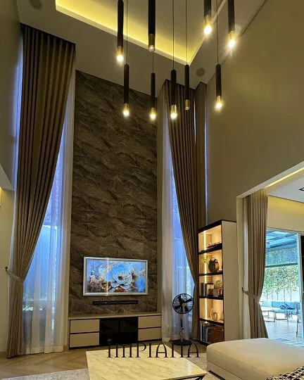 Refleksi Siling Tinggi 20 Kaki, Teres Konsep Moden Kontemporari Tampak Luas & Lapang!