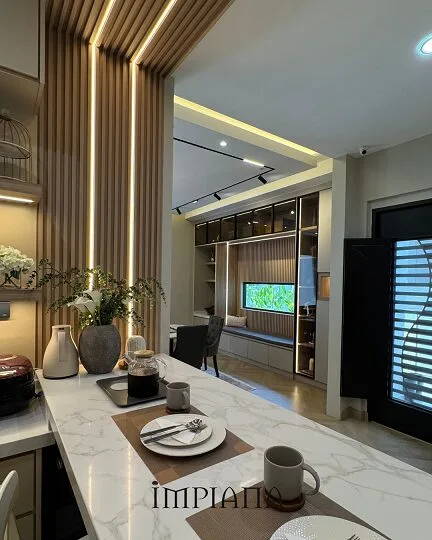 Refleksi Siling Tinggi 20 Kaki, Teres Konsep Moden Kontemporari Tampak Luas & Lapang!