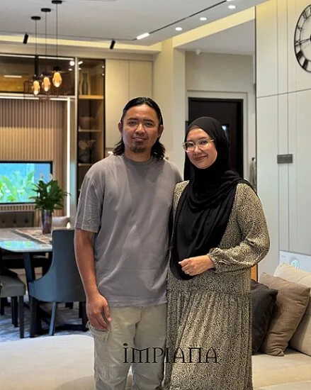 Refleksi Siling Tinggi 20 Kaki, Teres Konsep Moden Kontemporari Tampak Luas & Lapang!