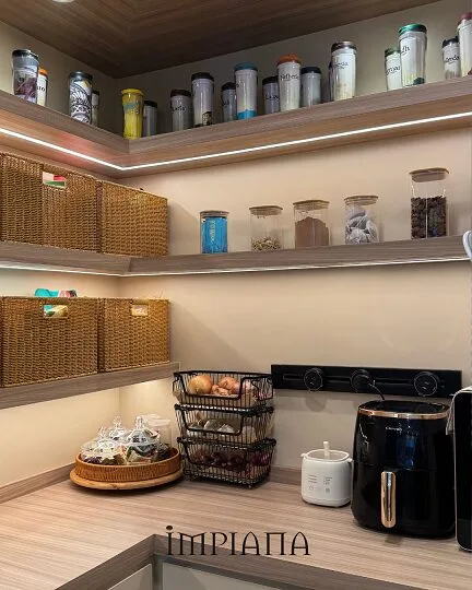 Refleksi Siling Tinggi 20 Kaki, Teres Konsep Moden Kontemporari Tampak Luas & Lapang!