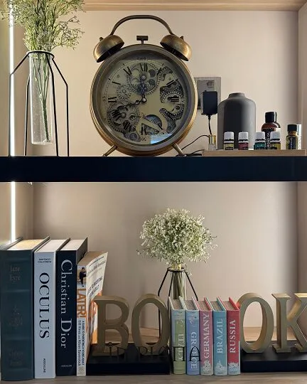 Refleksi Siling Tinggi 20 Kaki, Teres Konsep Moden Kontemporari Tampak Luas & Lapang!