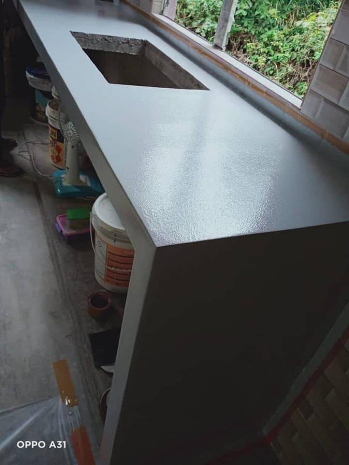 DIY Sendiri Table Top Menggunakan Cat Epoxy, Lebih Cantik Dari Jubin