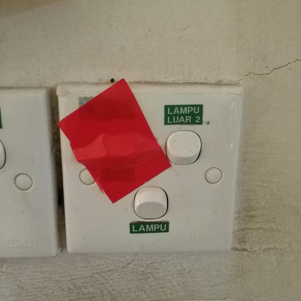 Kos Wiring Lampu Kereta